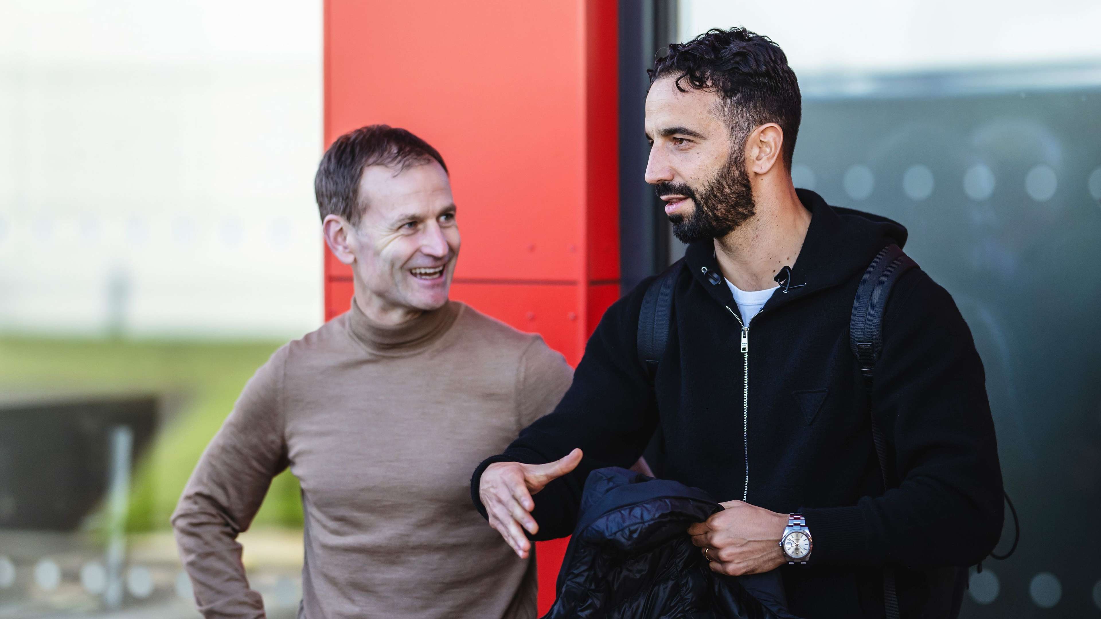 中超天价转会：史上最昂贵球员交易大揭秘