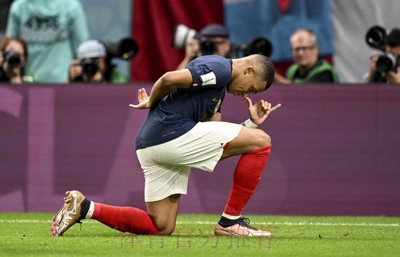 姆巴佩3射2正进2球 2关键传球+3造犯规 获评8.9分